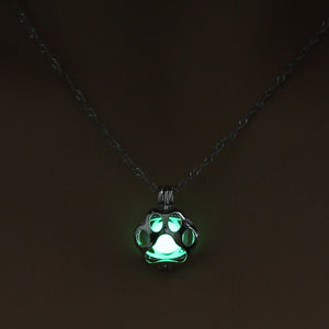 Glow In The Dark Necklace Metal Pet Cat Necklaces For Woman Animal Dog Paw Necklace Hollow Pendant Night luminous Light