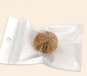 Pet Cat Natural Catnip Treat Ball Favor Home Chasing Toys Healthy Safe Edible Treating