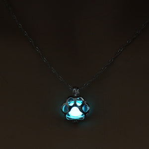 Glow In The Dark Necklace Metal Pet Cat Necklaces For Woman Animal Dog Paw Necklace Hollow Pendant Night luminous Light